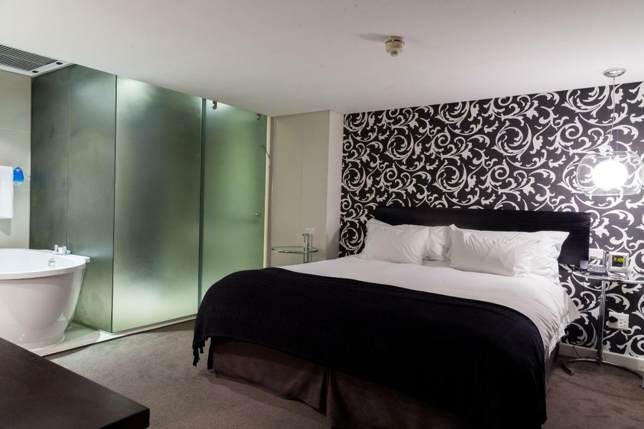 Colosseum Hotel Cape Town Exterior photo